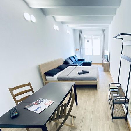 バルセロナApl Sants Lofts Bcn Fira Camp Nouアパートメント エクステリア 写真