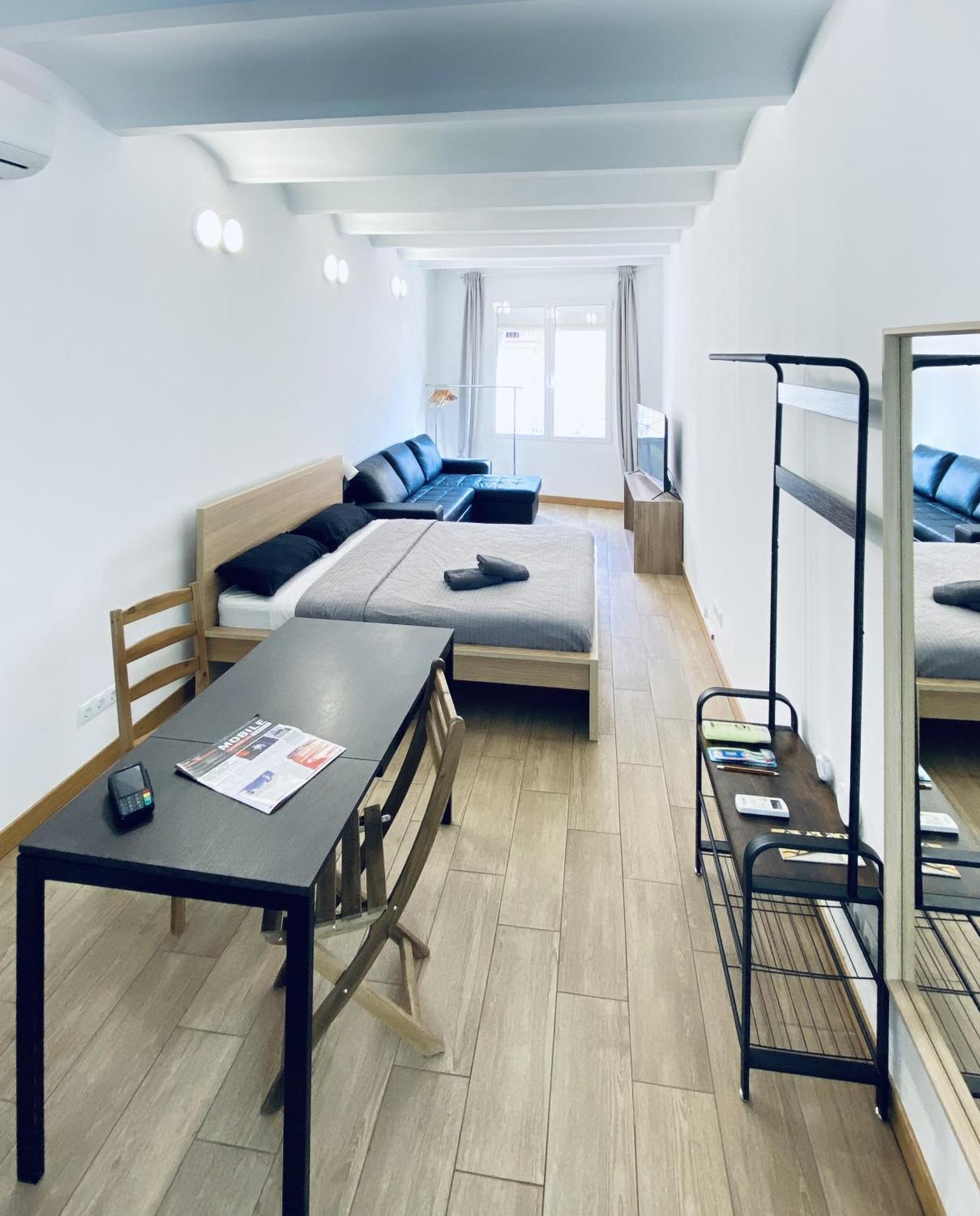 バルセロナApl Sants Lofts Bcn Fira Camp Nouアパートメント エクステリア 写真